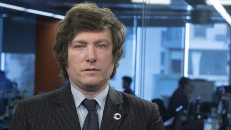 El economista Javier Milei sortea su sueldo de diputado nacional por tercer mes consecutivo.