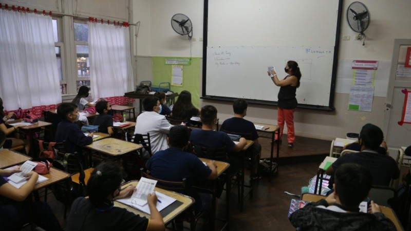 Vuelta a clases este viernes en muchas escuelas de Rosario. (Foto: Alan Monzón/Rosario3)