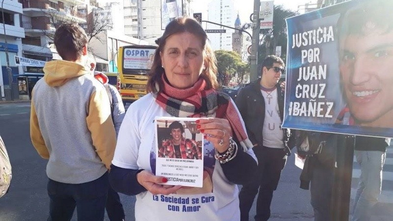 La mamá de Juan Cruz descargó todo su dolor por la condena al asesino de su hijo