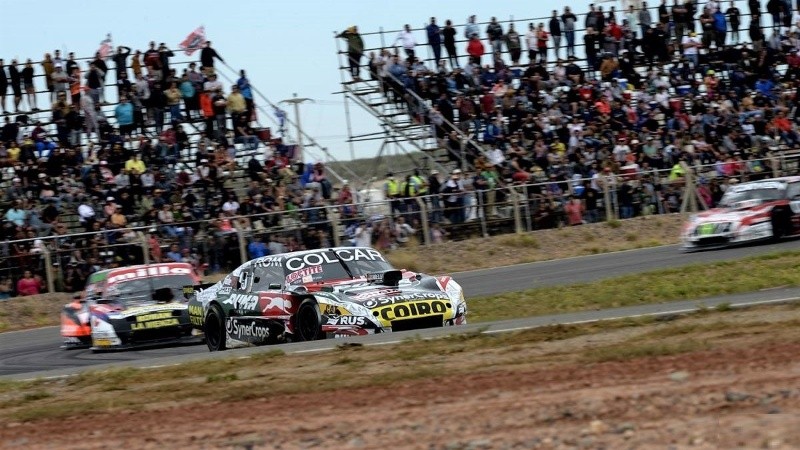 Mazzacane promedió 38:33.274 minutos para completar las 25 vueltas.