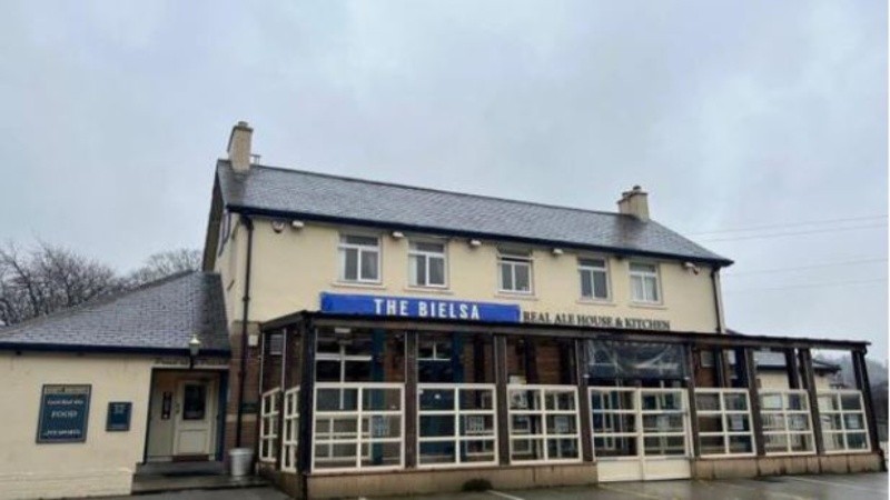 Famoso bar en Leeds se llamará “The Bielsa” en honor al 'Loco'