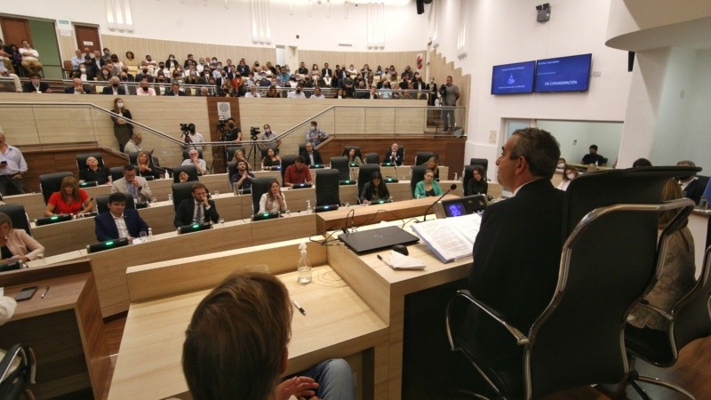 Javkin volvió a hablarle a una grada poblada este miércoles en su discurso de apertura en el Concejo