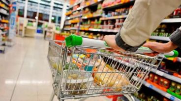 López: "El consumidor no tiene que convalidar cualquier precio".