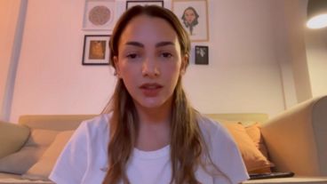 La actriz viajó a Brasil para evitar retroceder en el juicio.