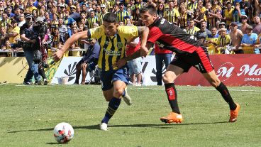 Lautaro Blanco, escurridizo por izquierda.