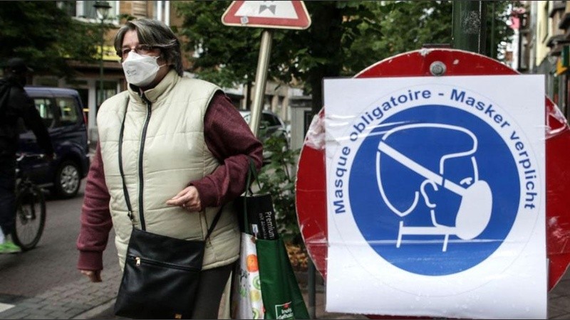 Para acabar con la pandemia es necesario proteger a los grupos vulnerables.