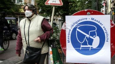 Para acabar con la pandemia es necesario proteger a los grupos vulnerables.