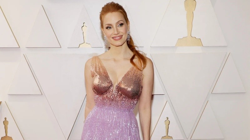 La ganadora del Oscar a la Mejor Actriz Protagónica, Jessica Chastain, fue una de las más aclamadas por su look, con un vestido Gucci