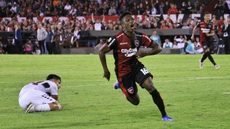 Reasco ganó en velocidad y definió para liquidarlo.