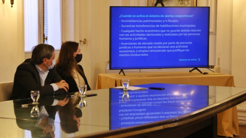 Javkin en la presentación de este miércoles por la mañana en la Municipalidad