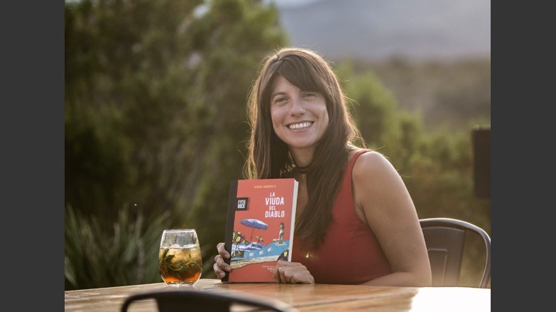 La rosarina Romina Tamburello es también dramaturga y actriz.