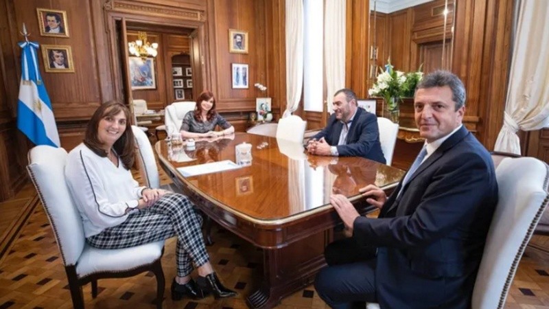 La decisión fue acordada entre Cristina Fernández de Kirchner y Sergio Massa.