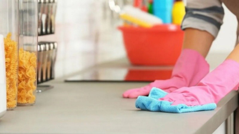 Para el año paritario 2022-2023, se estableció un alza del 15% a partir de junio con una revisión en agosto.