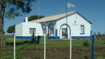 Las escuelas rurales serán las primeras en incrementar su carga horaria.