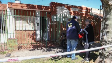 Alvear al 300, donde fue encontrado el cuerpo de Carlos Antonio Reyes.