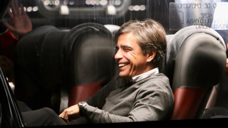 El técnico leproso recuperó la sonrisa con el triunfo ante Patronato en el Coloso.