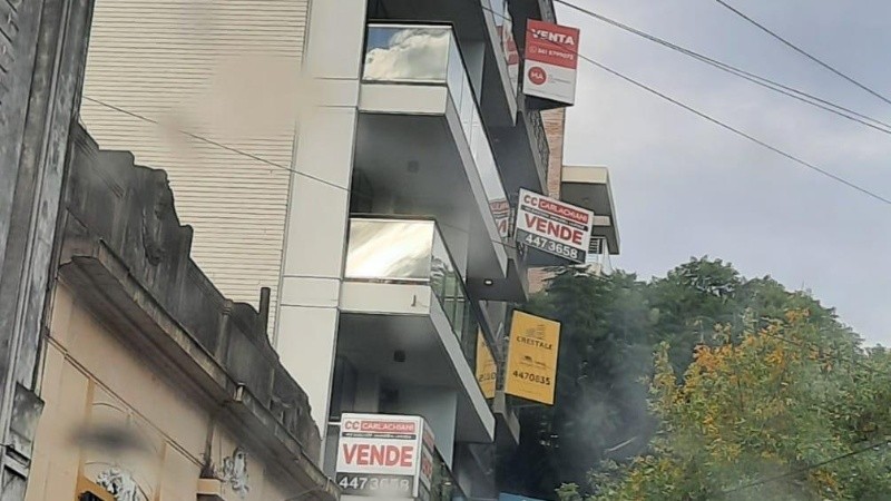 Impresionante. Cuatro pisos, todos en venta, en un edifico de la zona de Bv. Oroño y 9 de Julio. Rosario está en venta