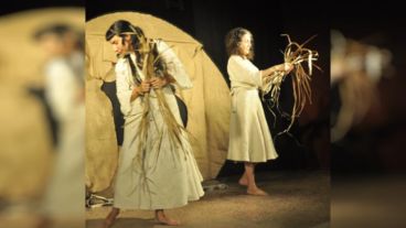 Imagen de la obra "Samachiguiñe", del grupo de teatro y títeres La Hormiga.