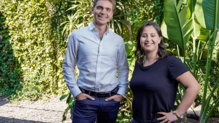 Pierpaolo Barbieri junto a la Gerenta General de 17Sigma, Bianca Sassoon.