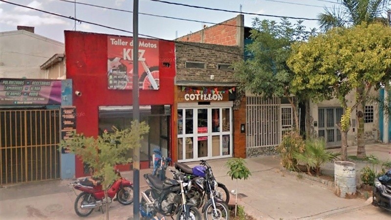 Se conocieron las imágenes en las que se ve el ingreso y la salida de Rocío Soledad P. del local.