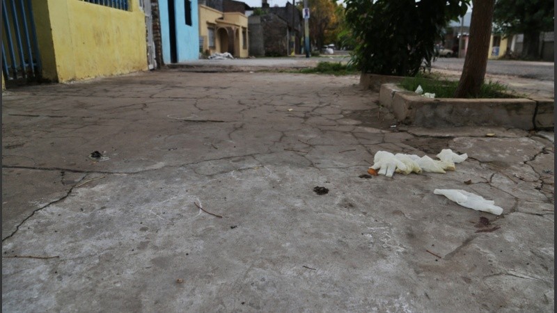 Se secuestraron 9 vainas servidas en la escena del crimen.