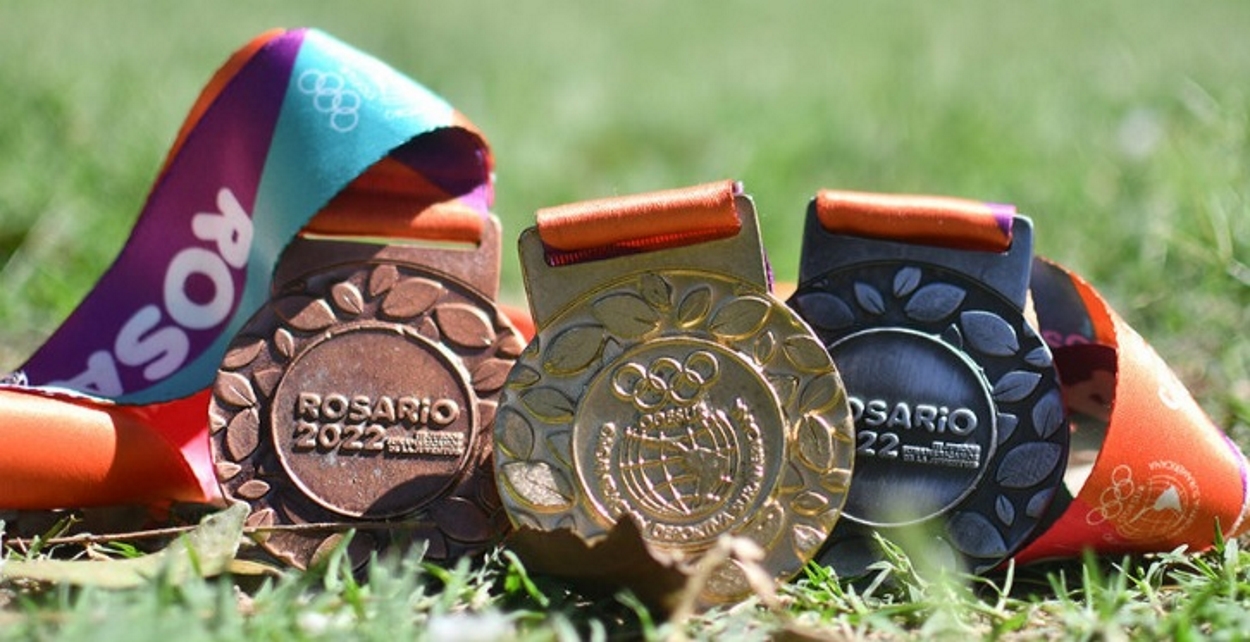 Las medallas oficiales que se entregarán en Rosario.