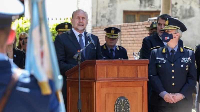 El gobernador se refirió a la salida del funcionario provincial.