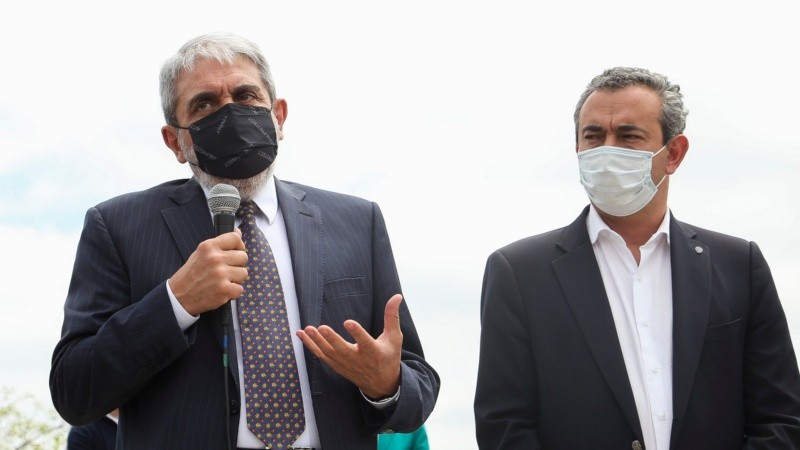 El ministro y el intendente durante un acto en el Museo del Deporte en octubre pasado.