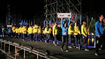 El Parque se llenó de color en el inicio del esperado certamen.