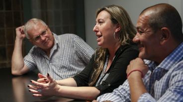 Los tres sindicalistas en una charla abierta con Rosario3 por el Día del Trabajador