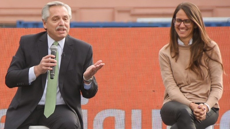 Fernández y la ministra Gómez Alcorta en el lanzamiento.