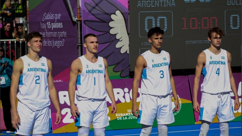 Nicolás García en el equipo de básquet 3x3.
