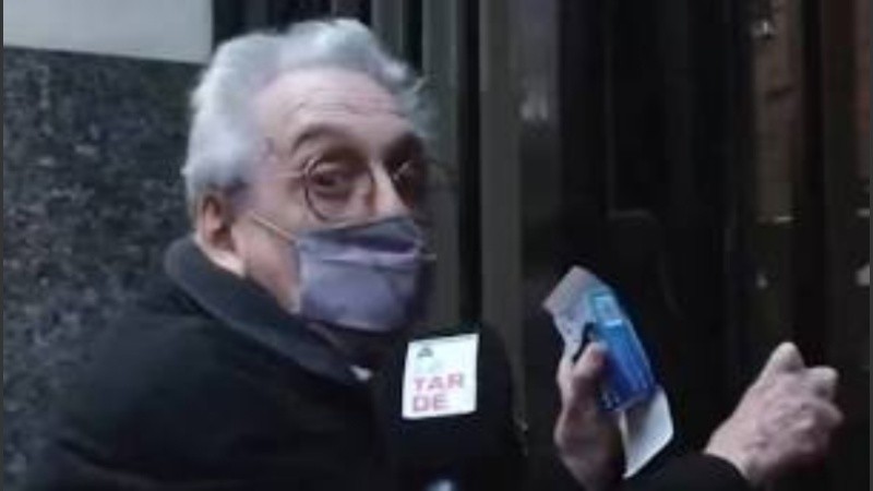 Antonio Gasalla furioso contra un periodista.