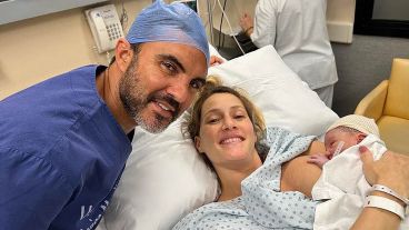 Luca nació este viernes a la noche, cerca de la medianoche.