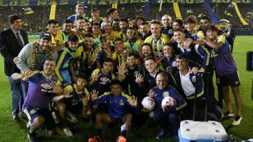 La emotiva despedida del goleador canalla este sábado en el Gigante.