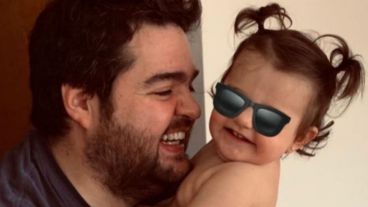 Barassi y su pequeña hija meses atrás.