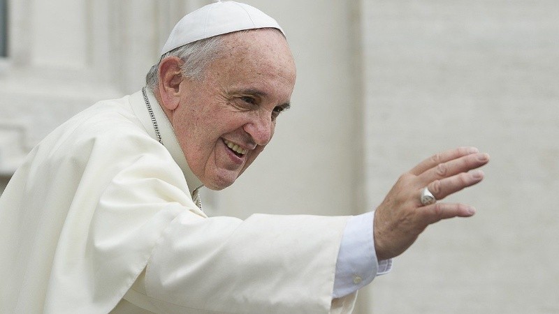 El papa Francisco volvió a referirse al vínculo entre la Iglesia católica y la comunidad LGBTQ.