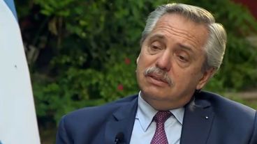 Alberto Fernández dialogó con medios españoles sobre la actualidad del país.