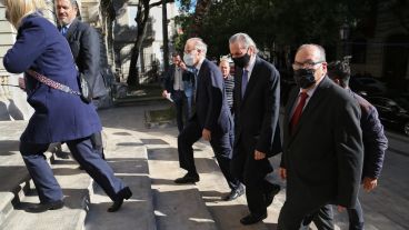 Los más importantes cargos de la Justicia y la política local, este jueves en Rosario