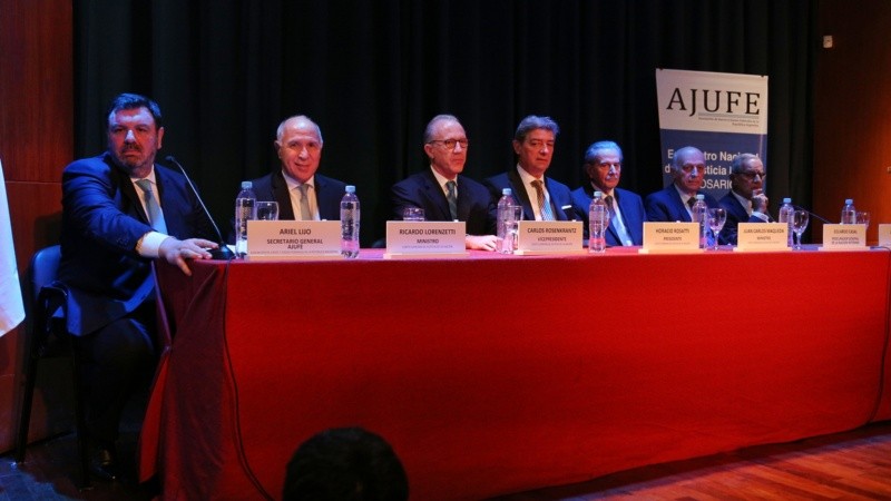 Los más importantes cargos de la Justicia y la política local, este jueves en Rosario