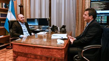 El pedido es para subir el piso cerca de 40 mil pesos.