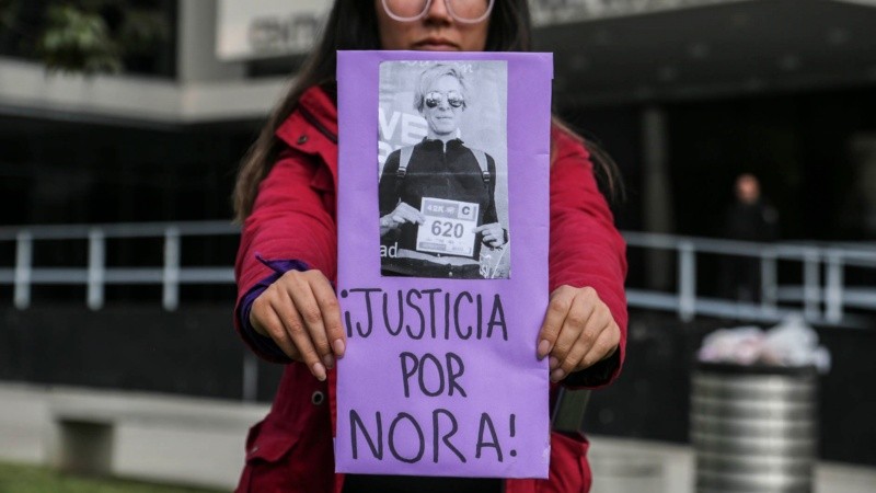 Nora era buscada desde el pasado 22 de abril y su cuerpo fue hallado enterrado en una vivienda de Baigorria.