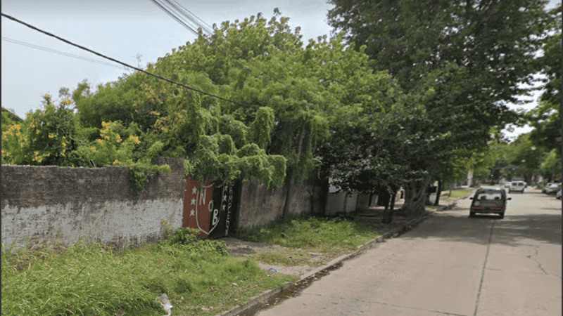 El lugar en el que fue encontrado el cuerpo no tenía luz, por lo que hubo un nuevo relevamiento en la mañana.