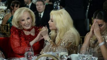 Mirtha, Susana y Juanita, en la gala de los Premios Martín Fierro 2022