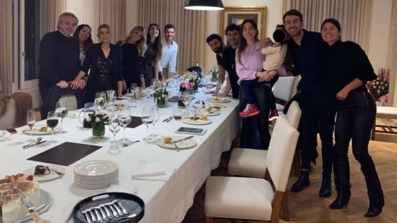 Dataría del cumpleaños de Fabiola Yáñez del 14 de julio de 2020.