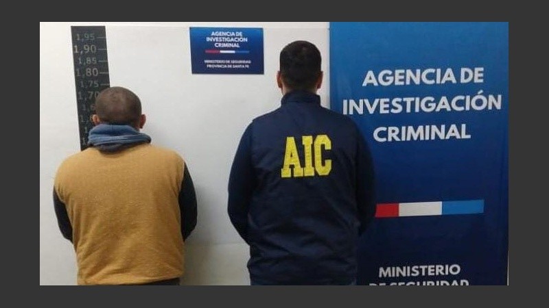 Brian quedó incomunicado en la sede de la AIC a la espera de la imputación.