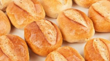 El pan, un poco más caro.