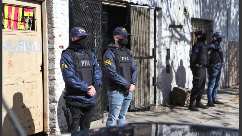 La casa de Rueda al 3300 que se allanaba este miércoles por la causa federal.