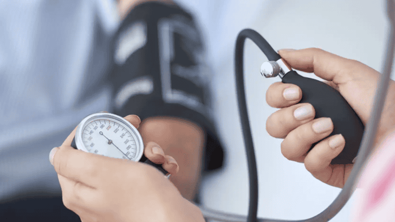 Para diagnosticar una hipertensión no alcanza con un único control, ya que se necesitan varias consultas.