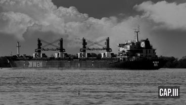 El RM Power en el puerto de General Lagos en agosto de 2013.